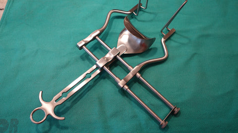 Balfour Abdominal Retractor Fenestrated Blades 4" Deep 7" Spread