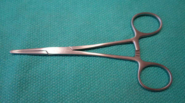 Crile (Snap) Forceps 5 1/2" Straight