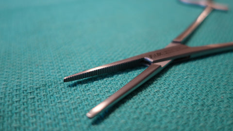 Crile (Snap) Forceps 5 1/2" Straight