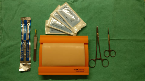 7 PCS Medical Student Suturing Kit